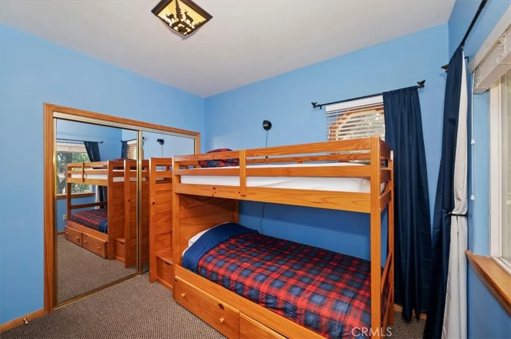 286 Birchwood Lake Arrowhead, CA 92352