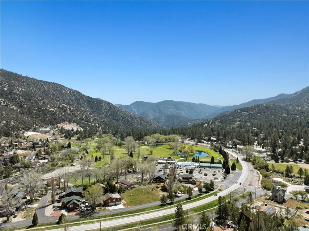 1816 Bernina Drive Pine Mountain Club, CA 93222