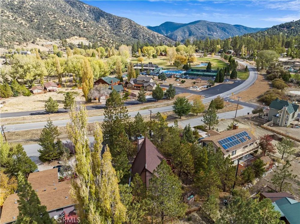 1816 Bernina Drive Pine Mountain Club, CA 93222