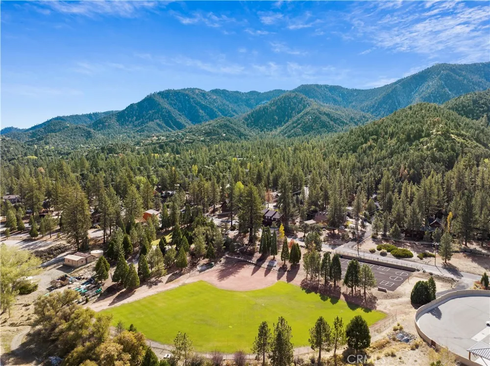 1816 Bernina Drive Pine Mountain Club, CA 93222