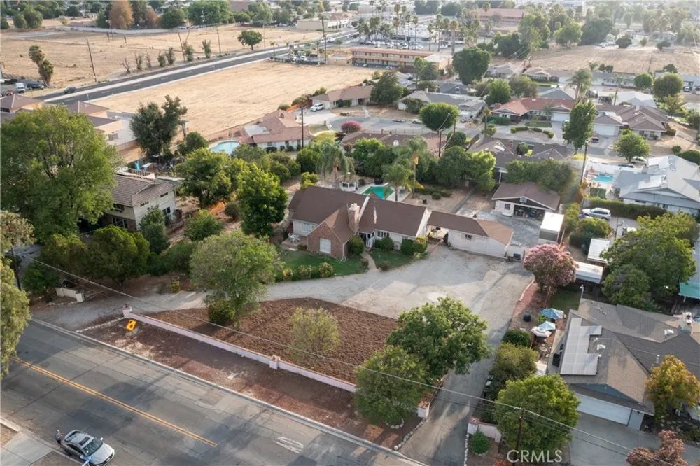 161 Cornell Hemet, CA 92544