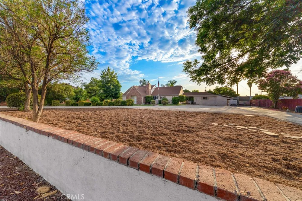 161 Cornell Hemet, CA 92544