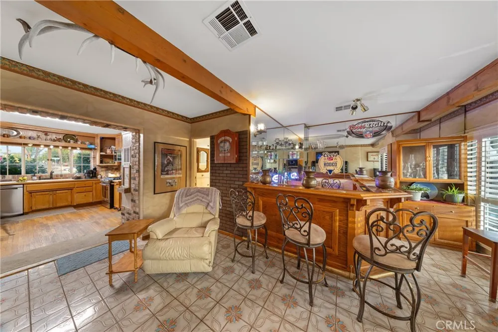 161 Cornell Hemet, CA 92544
