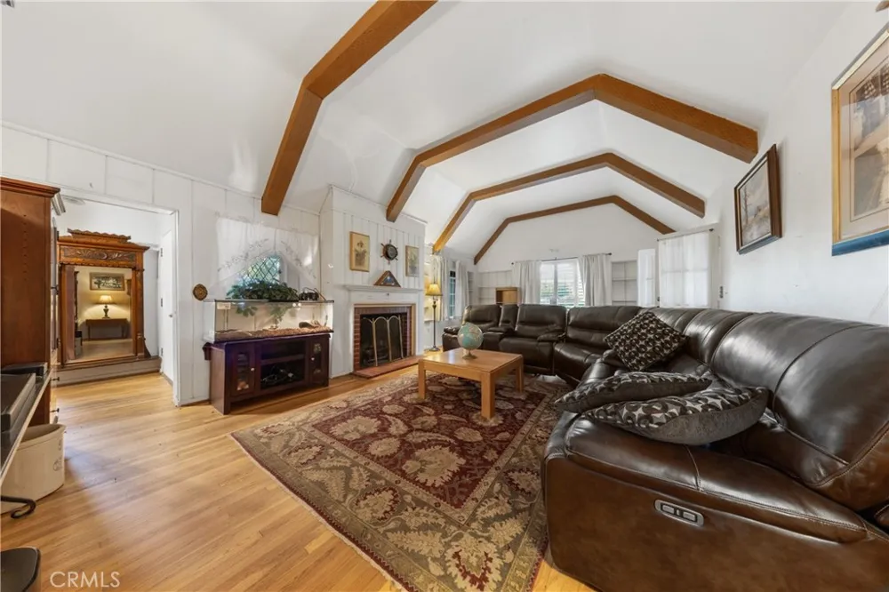 161 Cornell Hemet, CA 92544