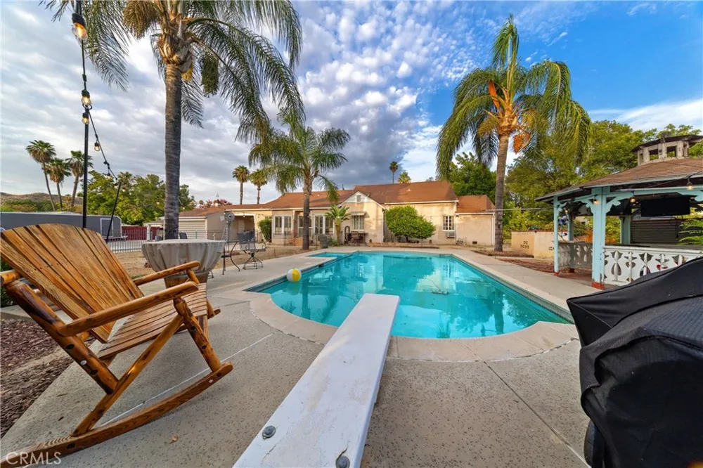 161 Cornell Hemet, CA 92544