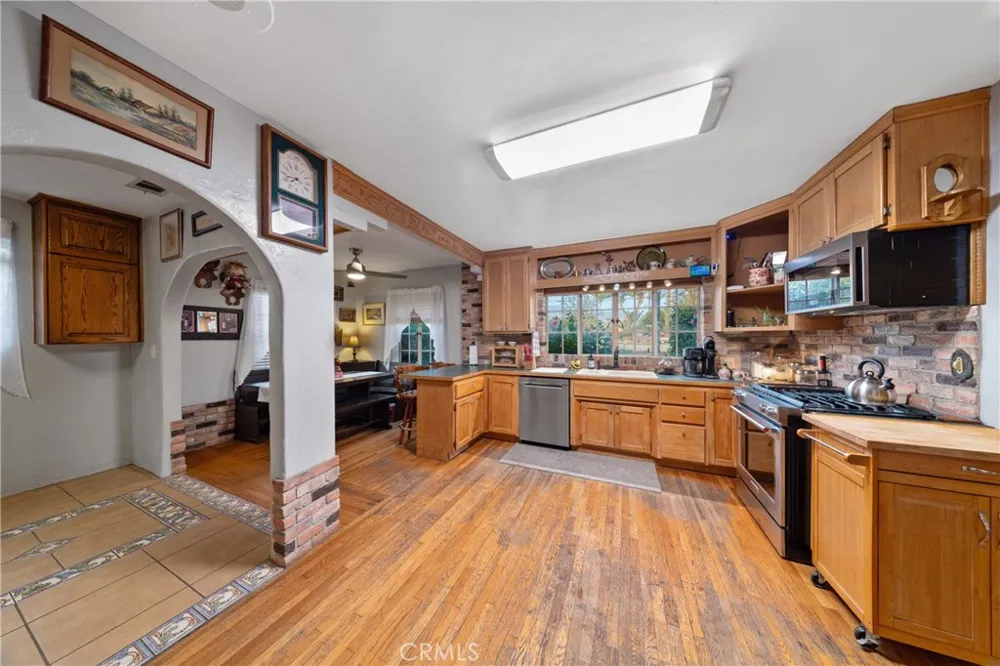 161 Cornell Hemet, CA 92544