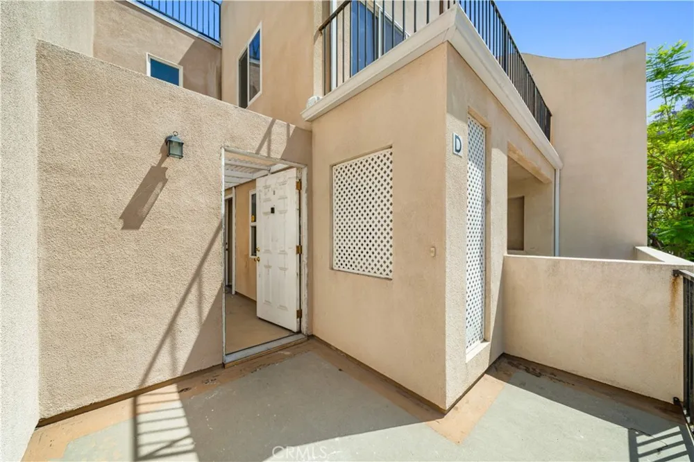 1008 S Marengo Avenue #D Alhambra, CA 91803