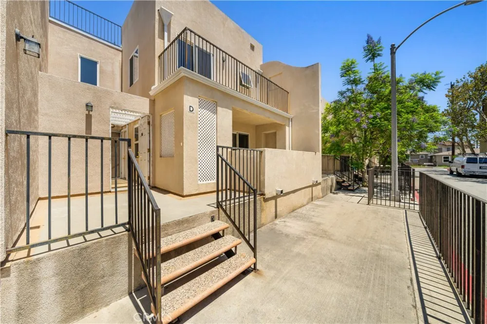 1008 S Marengo Avenue #D Alhambra, CA 91803