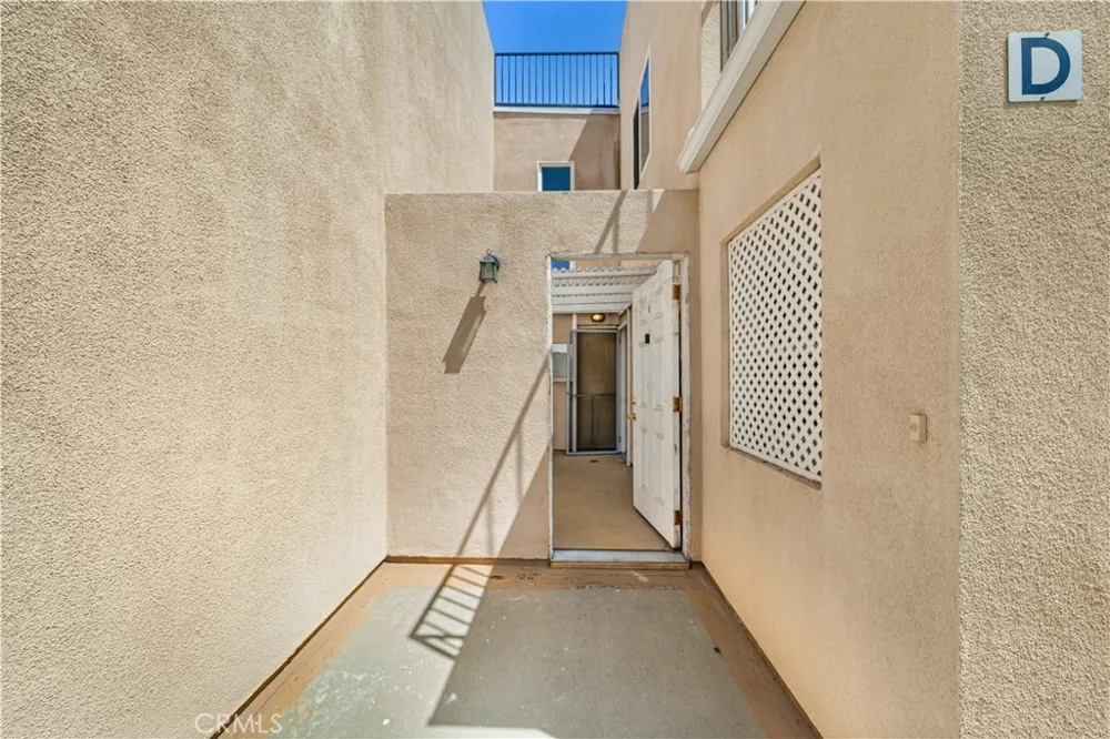 1008 S Marengo Avenue #D Alhambra, CA 91803