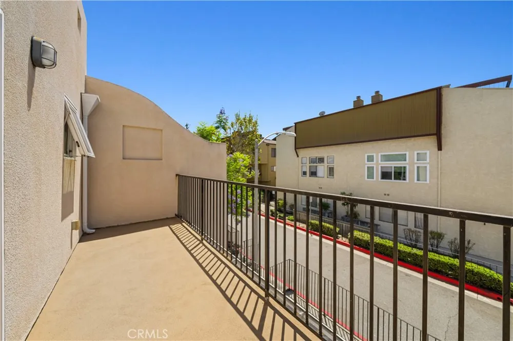 1008 S Marengo Avenue #D Alhambra, CA 91803