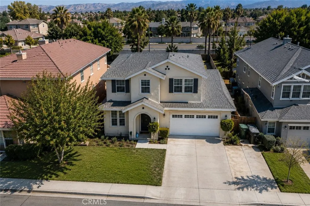 20329 Red Poppy Ln Riverside, CA 92508
