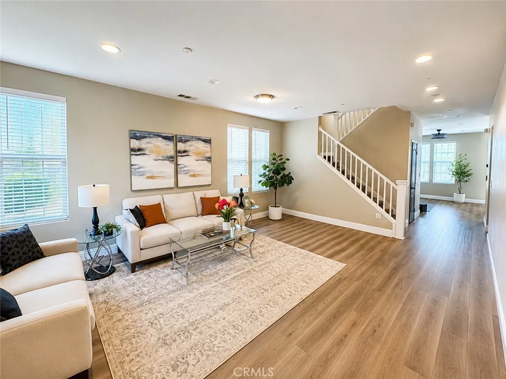 20329 Red Poppy Ln Riverside, CA 92508