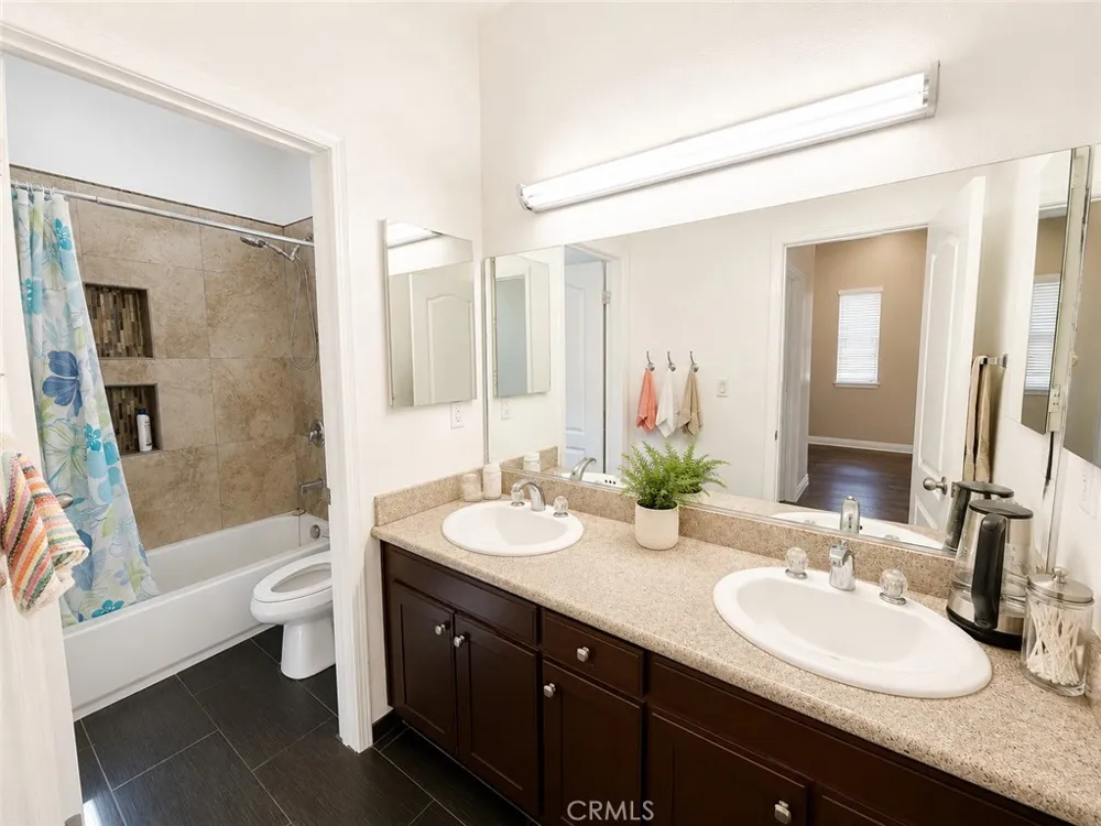 20329 Red Poppy Ln Riverside, CA 92508