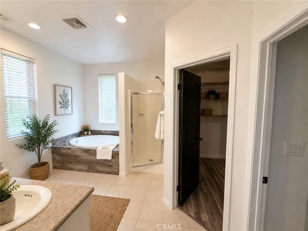20329 Red Poppy Ln Riverside, CA 92508