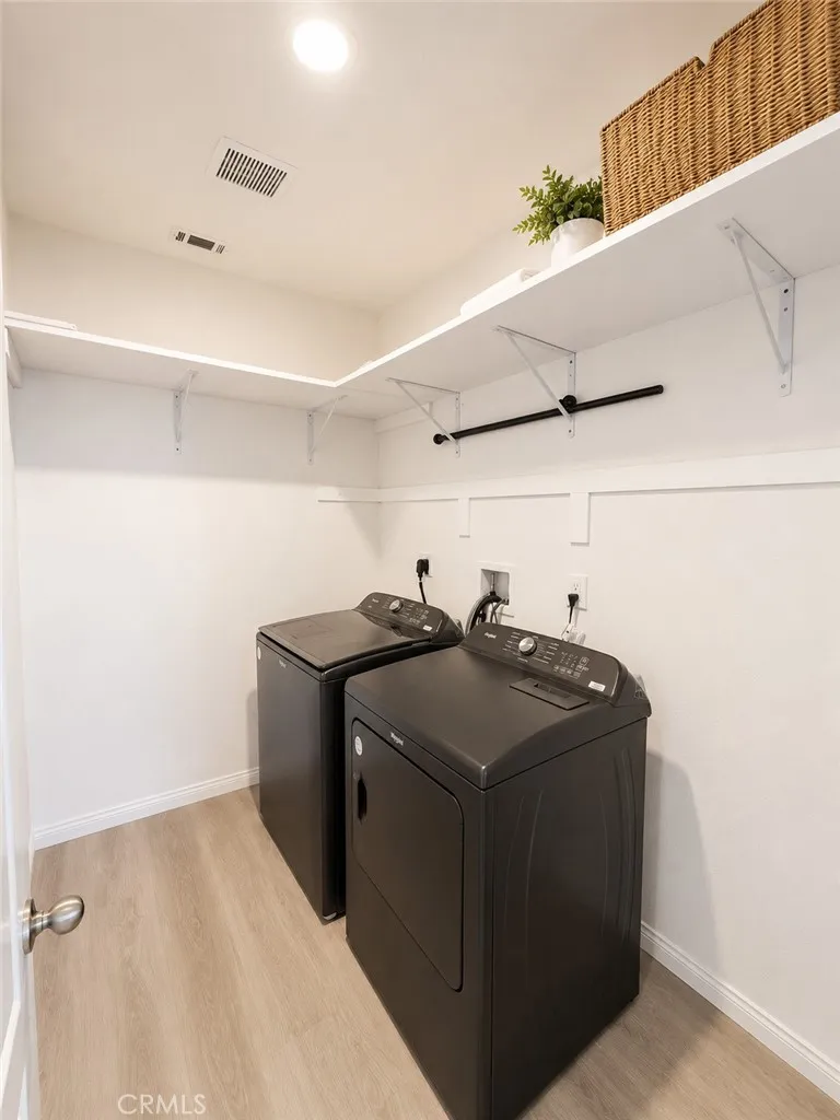 20329 Red Poppy Ln Riverside, CA 92508