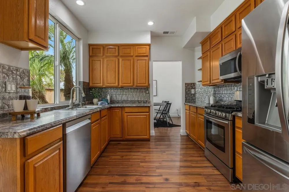 1039 Honeysuckle Drive San Marcos, CA 92078