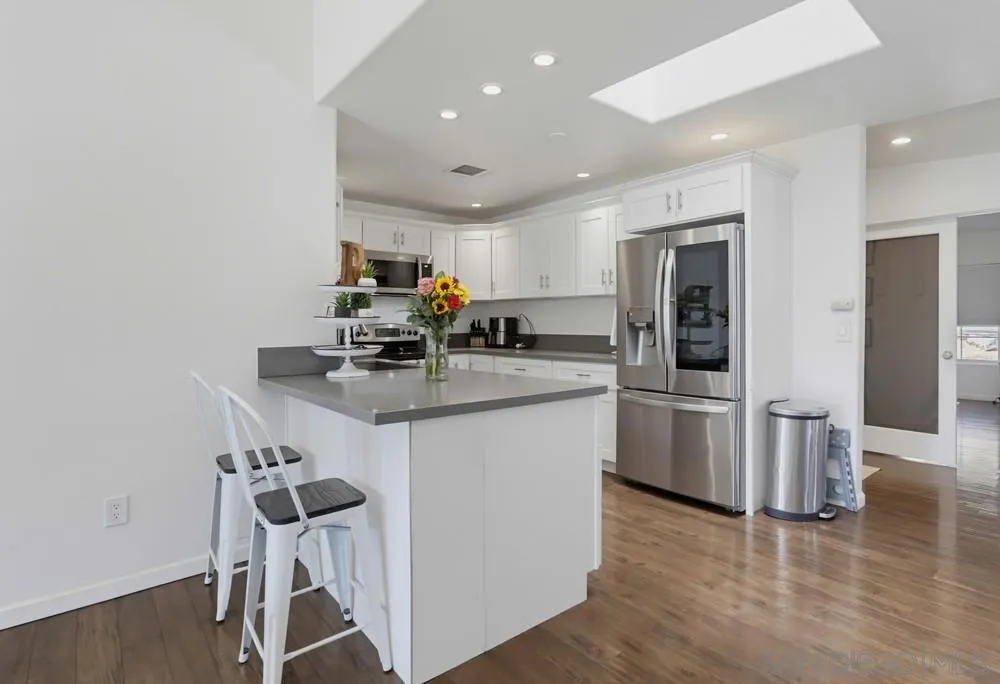3221 E Victoria Alpine, CA 91901