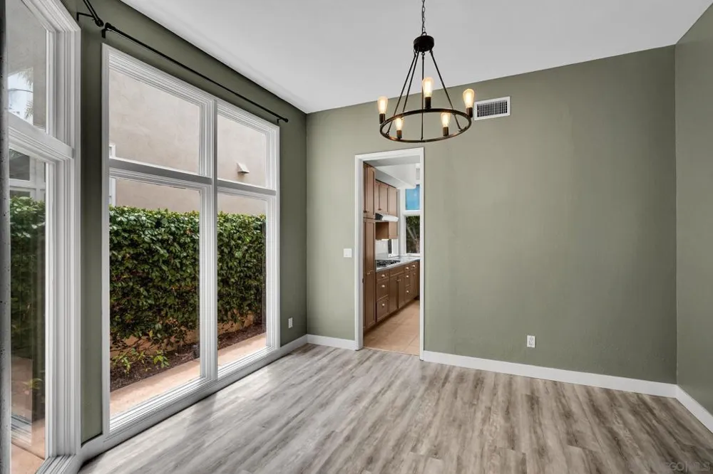 9756 Keeneland Row La Jolla, CA 92037