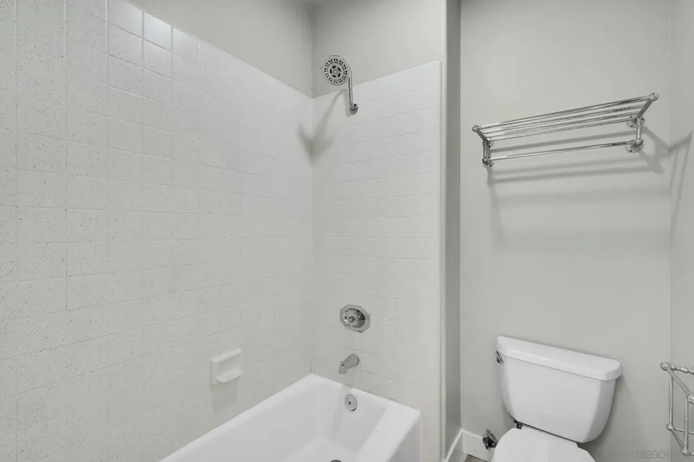 9756 Keeneland Row La Jolla, CA 92037