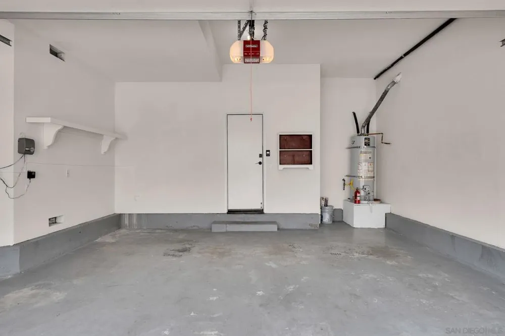 9756 Keeneland Row La Jolla, CA 92037