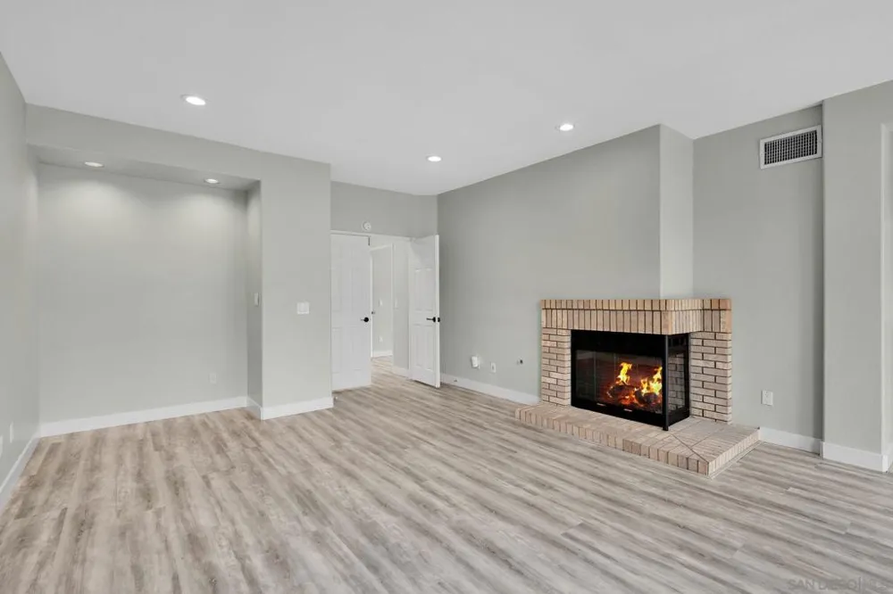 9756 Keeneland Row La Jolla, CA 92037