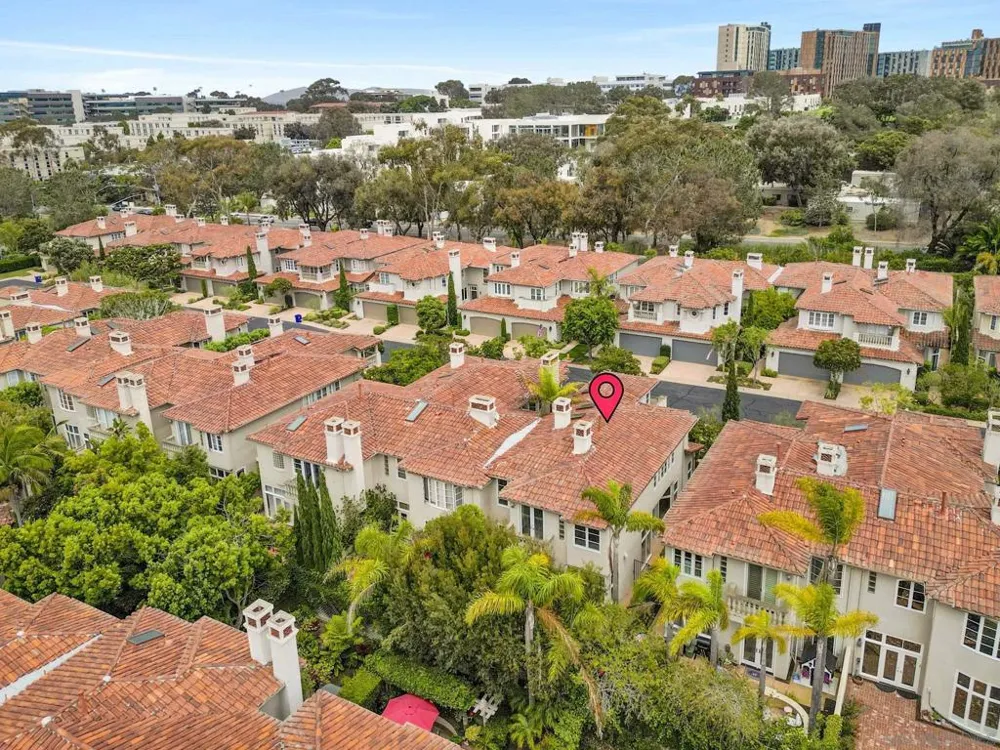 9756 Keeneland Row La Jolla, CA 92037