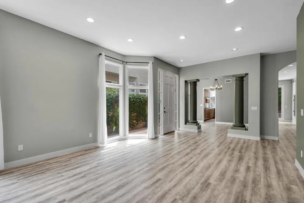 9756 Keeneland Row La Jolla, CA 92037