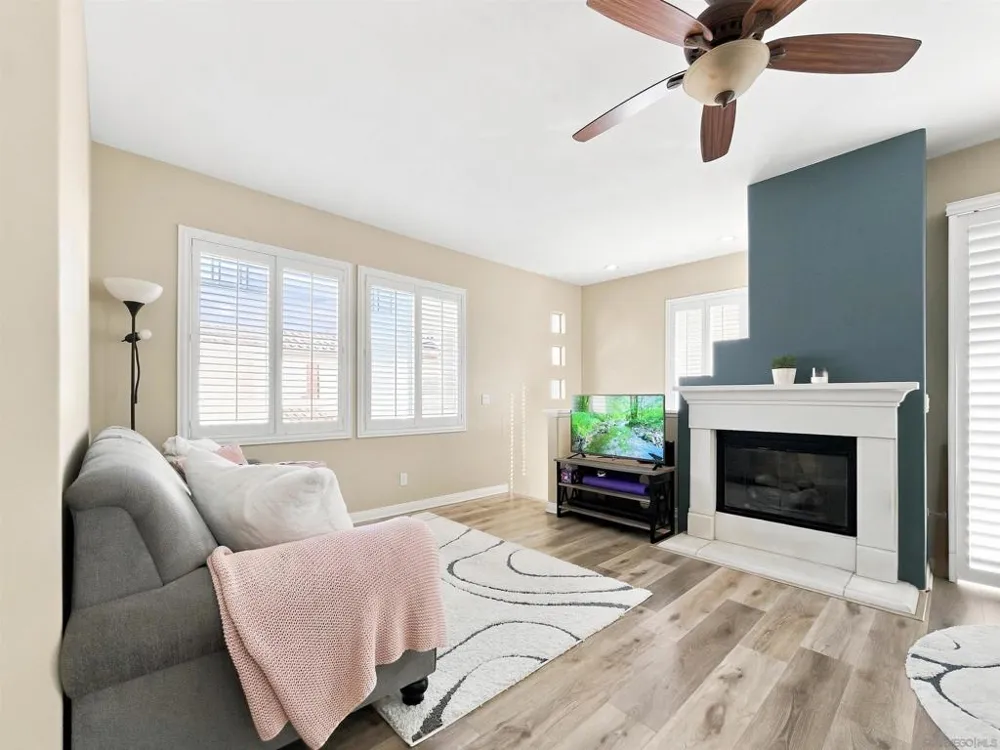 10970 Ivy Hill #2 San Diego, CA 92131