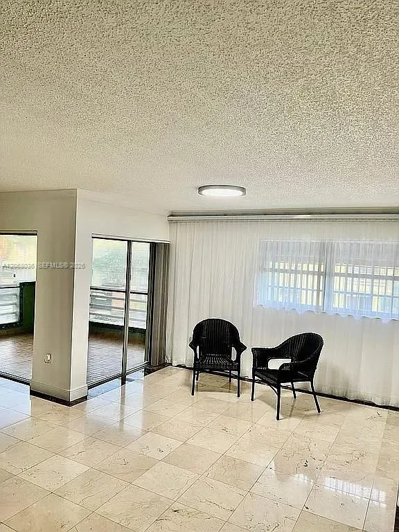 11183 NW 7th St #204-20 Miami, FL 33172