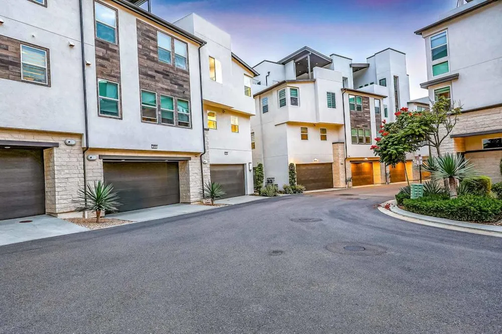 2858 Avella Cir San Diego, CA 92108