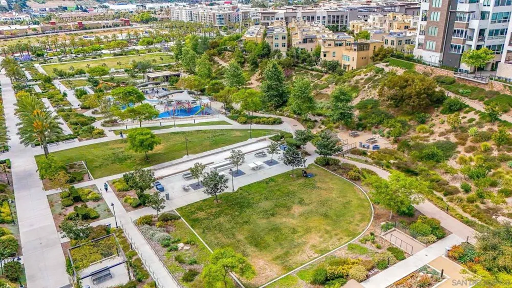 2858 Avella Cir San Diego, CA 92108