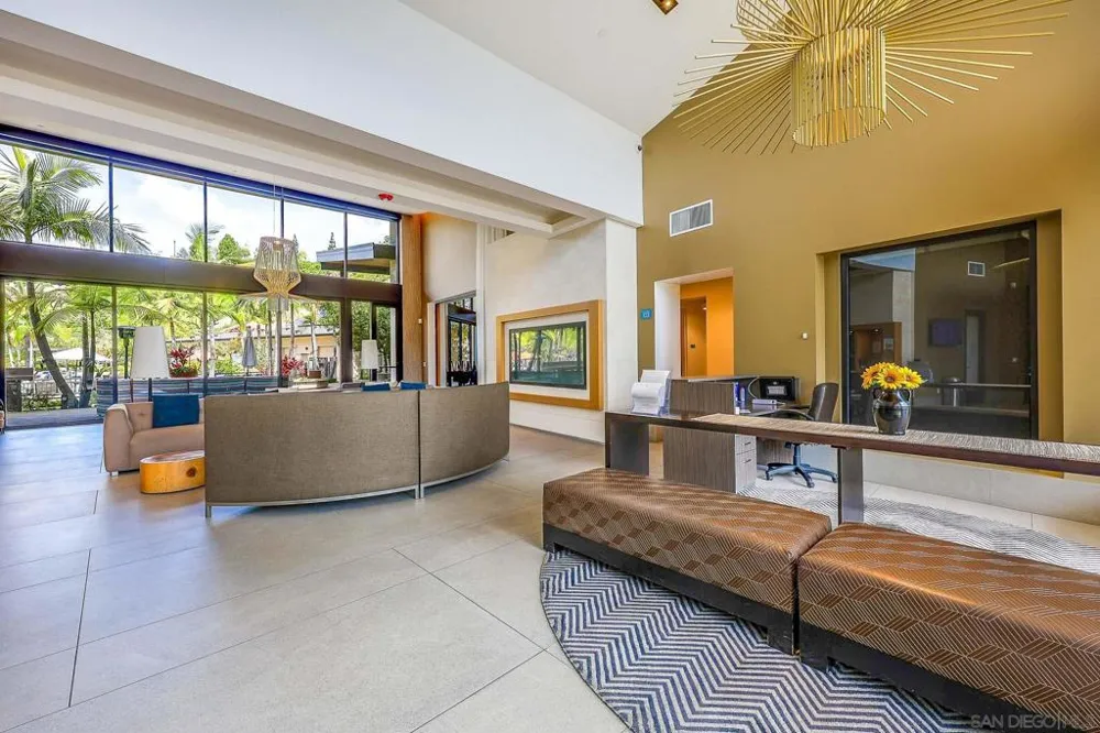 2858 Avella Cir San Diego, CA 92108