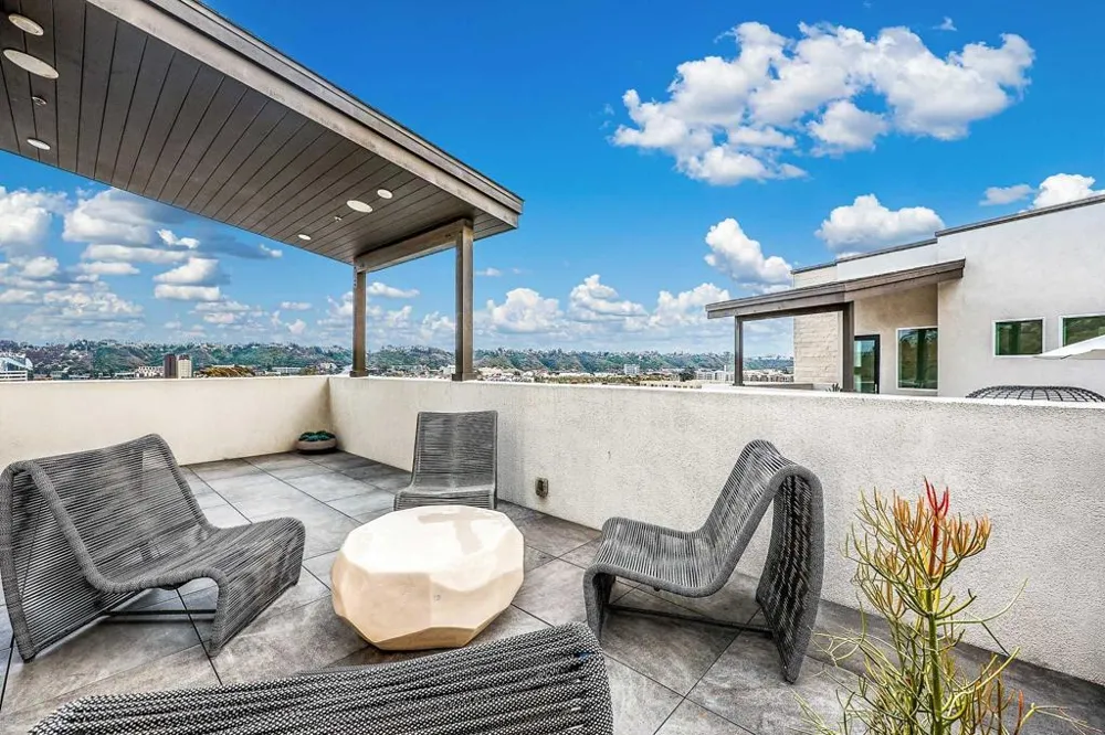 2858 Avella Cir San Diego, CA 92108