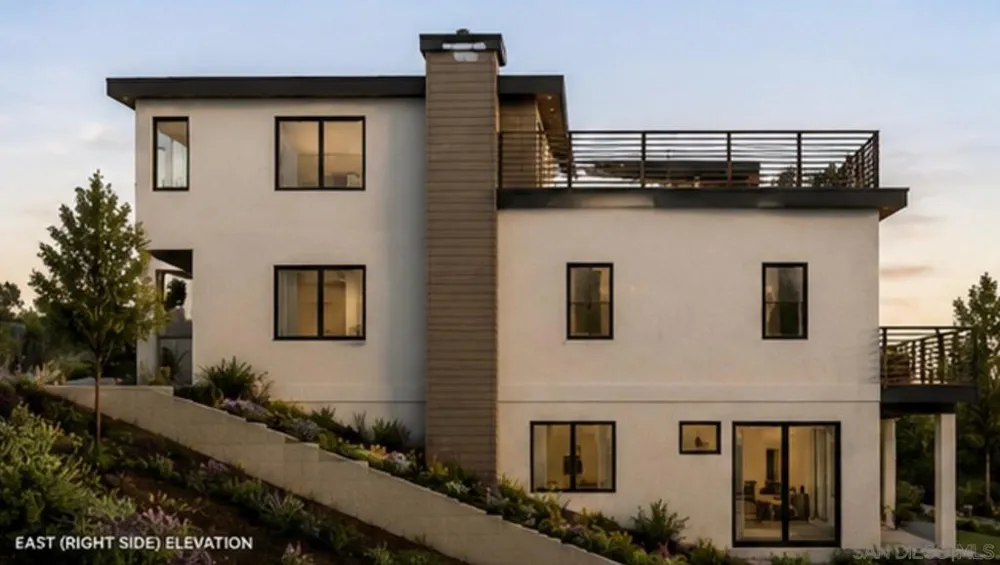 2470 La Costa Ave Carlsbad, CA 92009