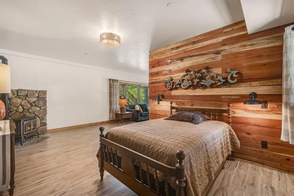 35251 Twin Oaks Rd Julian, CA 92036