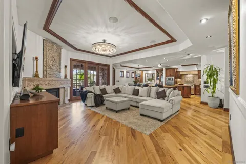 120 C Ave #206