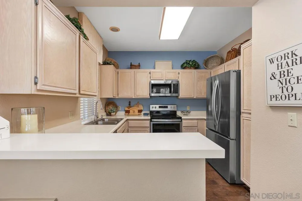 18764 Caminito Cantilena #148 San Diego, CA 92128