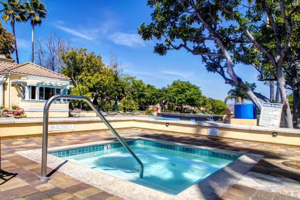 18764 Caminito Cantilena #148 San Diego, CA 92128