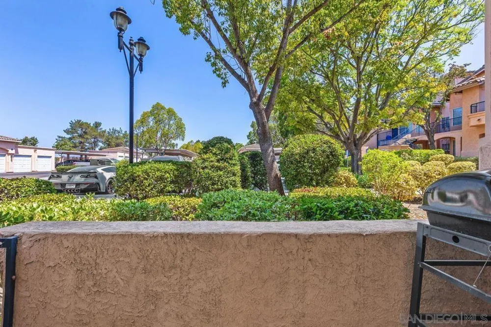 18764 Caminito Cantilena #148 San Diego, CA 92128