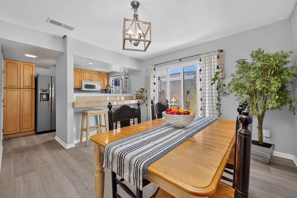 10376 Frank Lane Santee, CA 92071