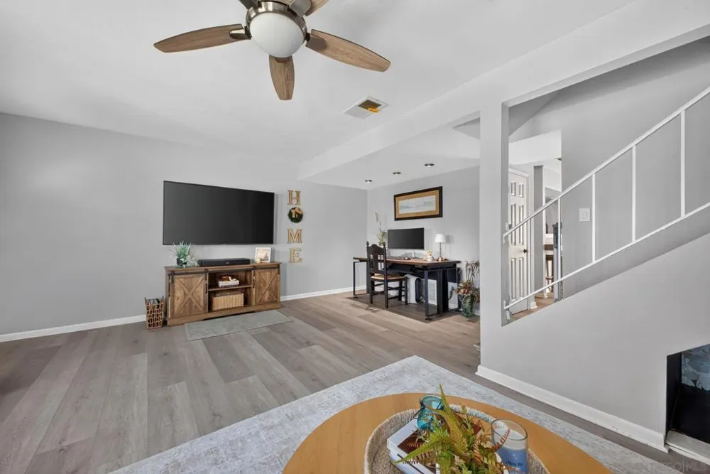 10376 Frank Lane Santee, CA 92071