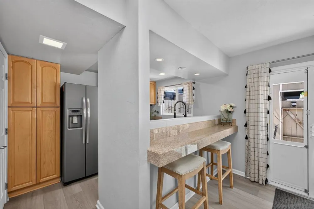 10376 Frank Lane Santee, CA 92071
