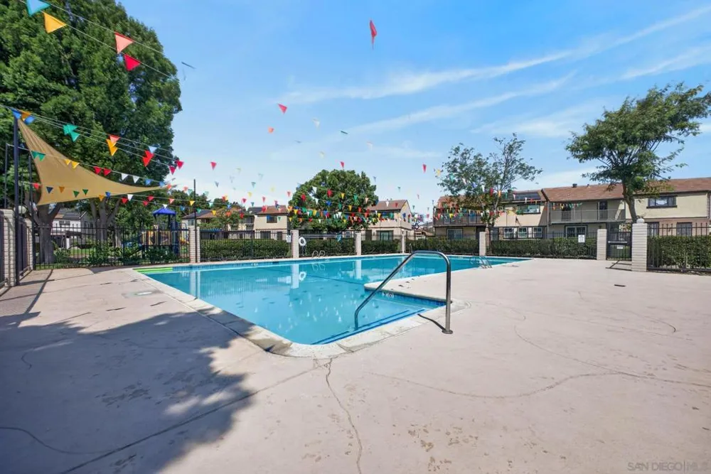 10376 Frank Lane Santee, CA 92071