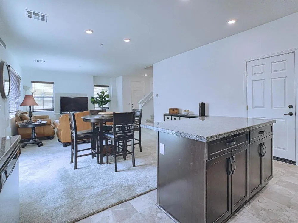 10747 PORTER TERRACE Spring Valley, CA 91978