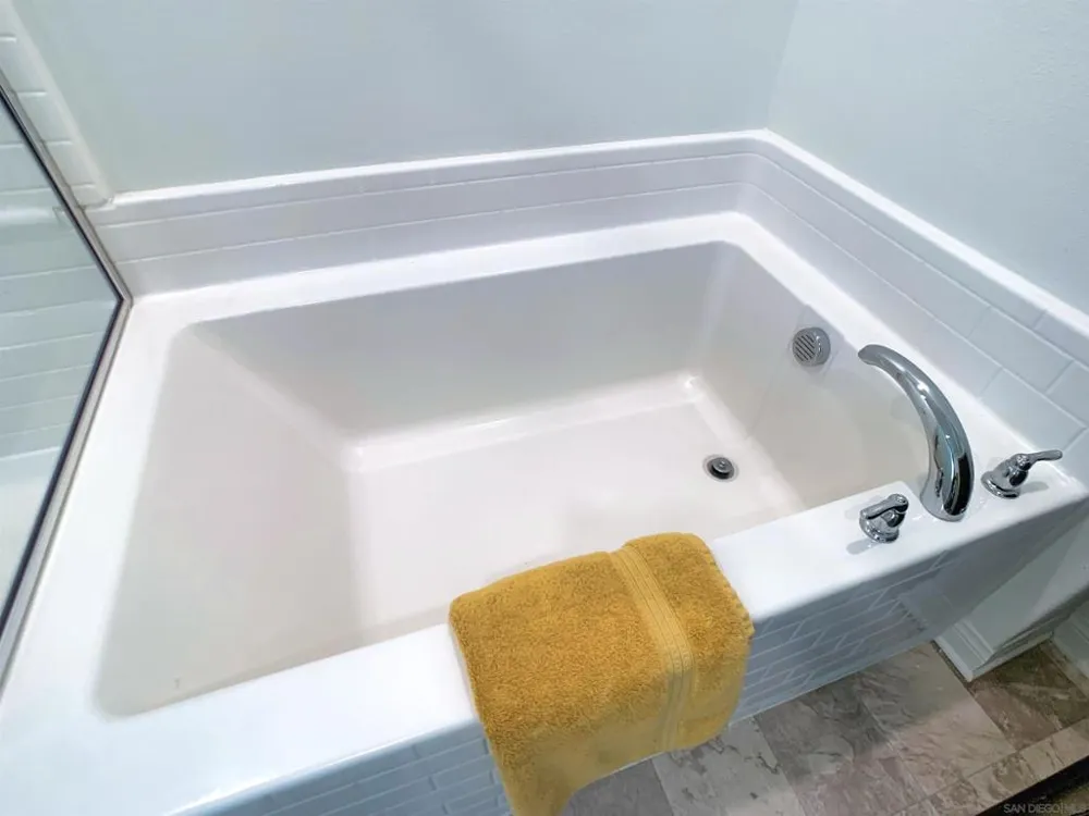 10747 PORTER TERRACE Spring Valley, CA 91978