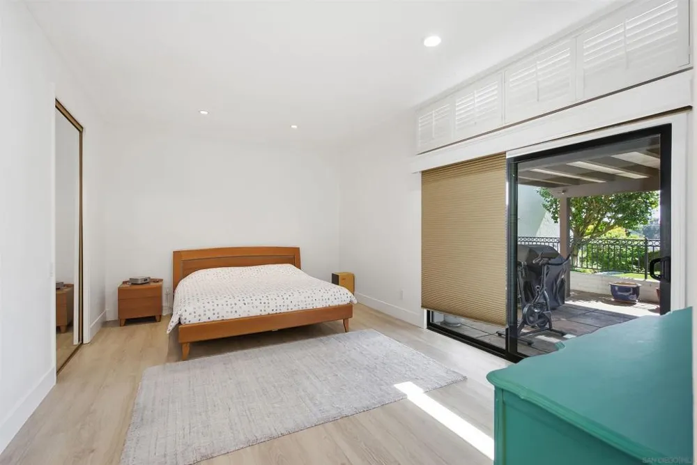633 Camino Ynez Solana Beach, CA 92075