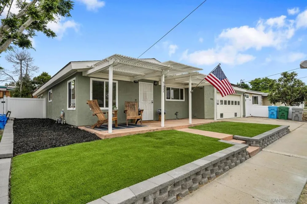 9222 Overton San Diego, CA 92123
