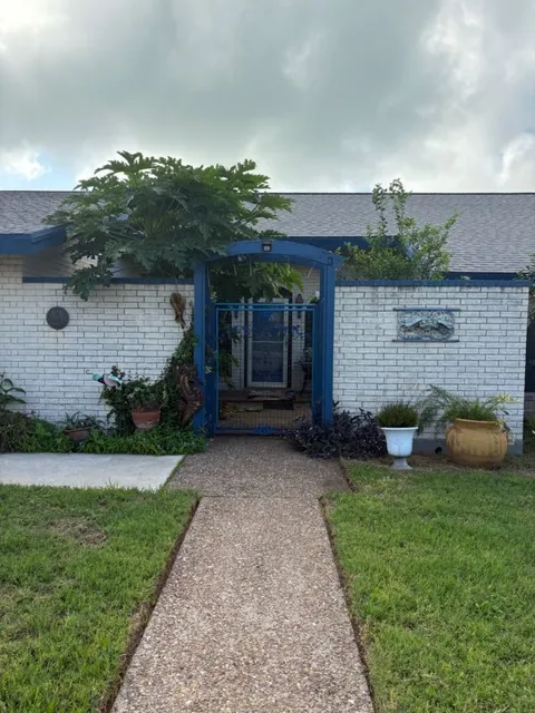 120 Shore Drive