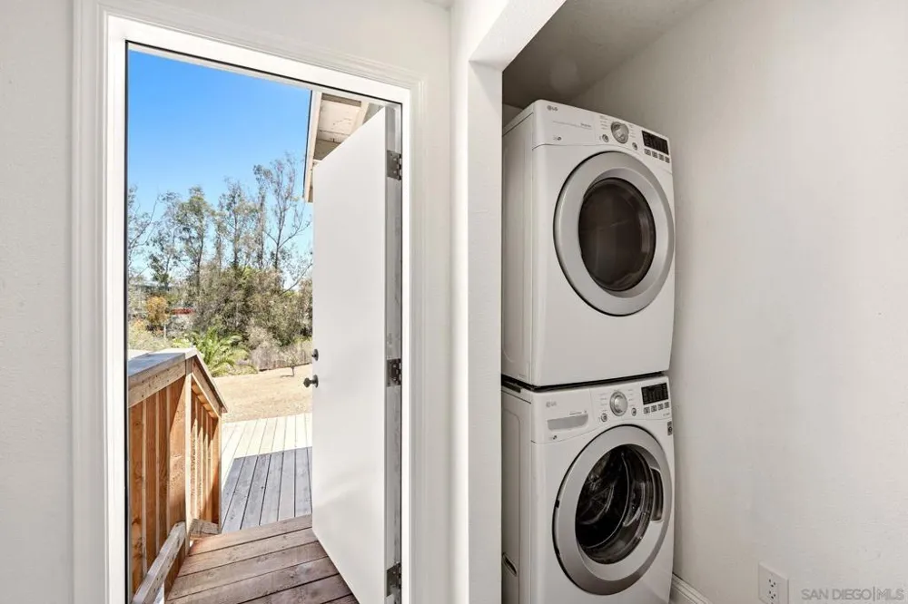 5065 Guava Ave La Mesa, CA 91942