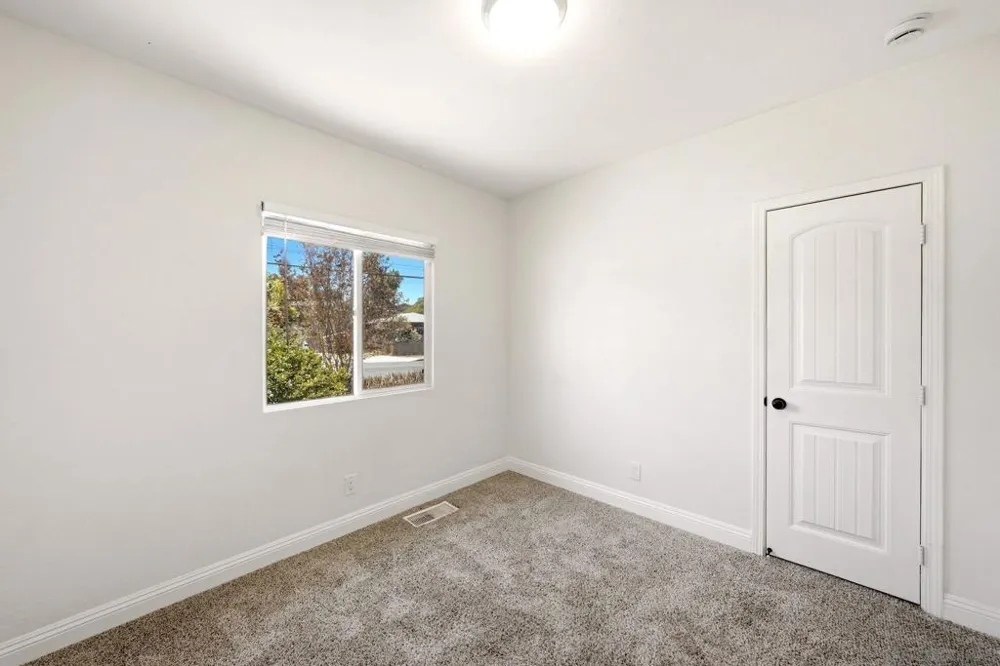 5065 Guava Ave La Mesa, CA 91942